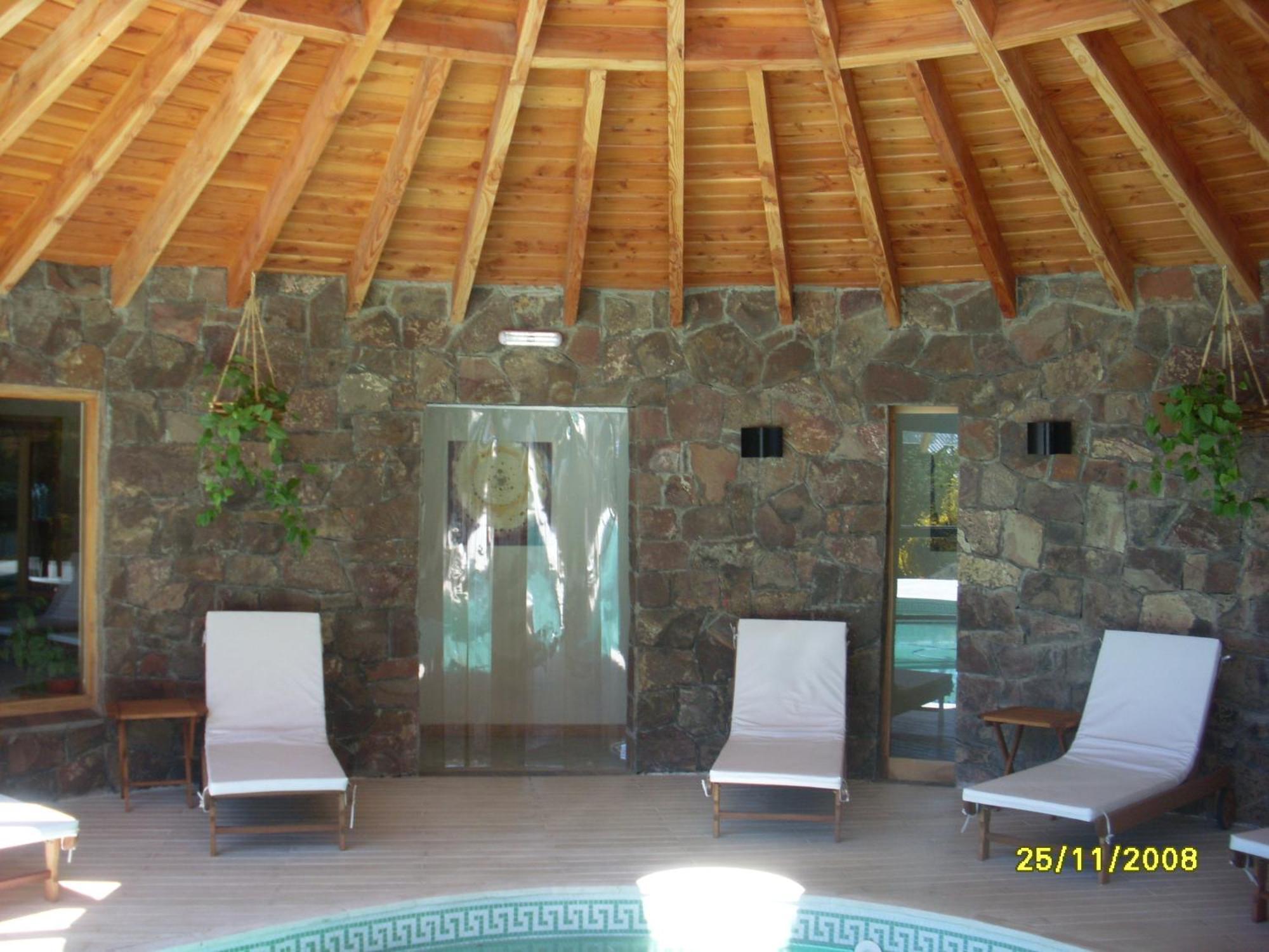Antuquelen Hotell Villa La Angostura Exteriör bild