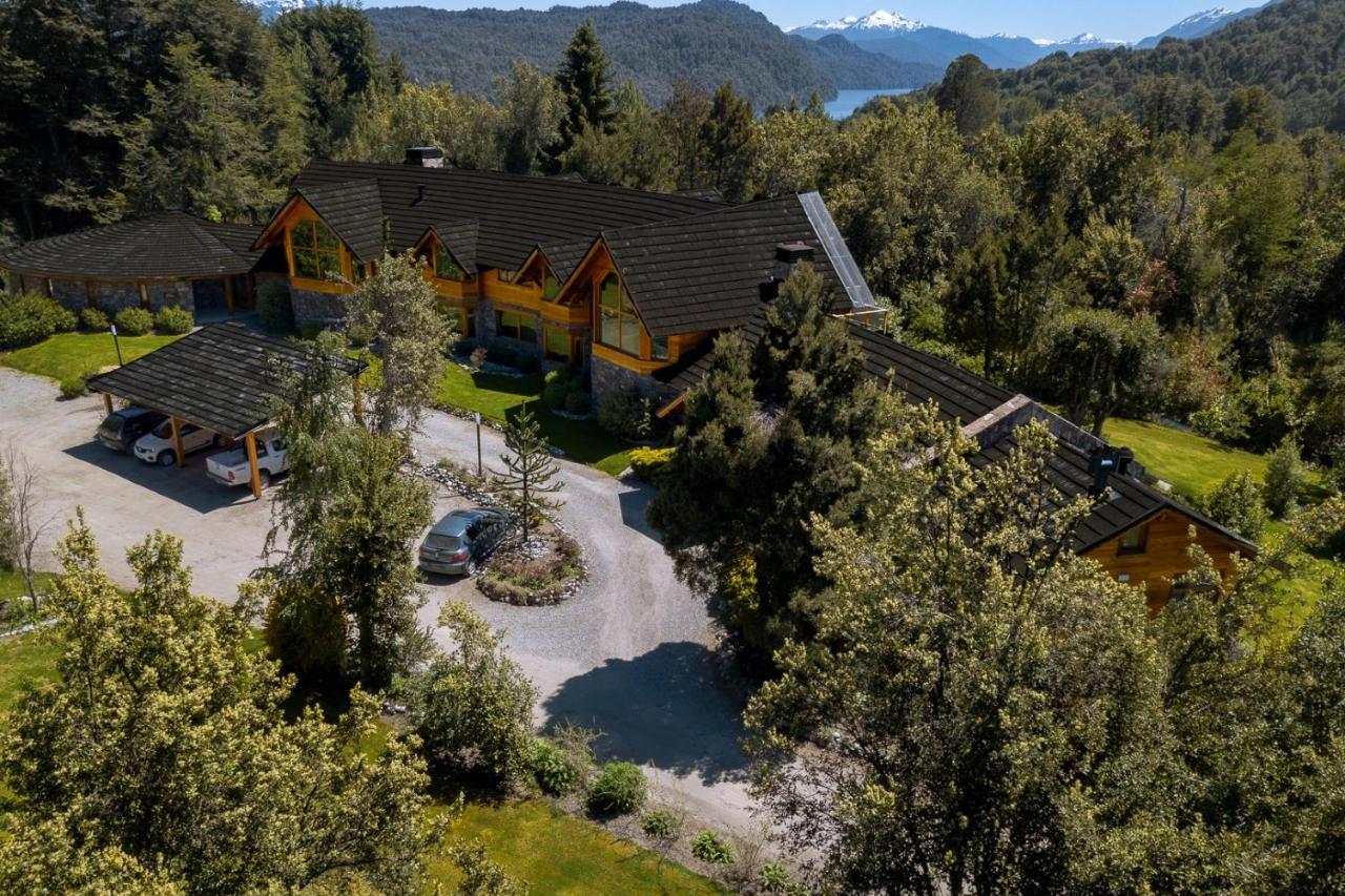 Antuquelen Hotell Villa La Angostura Exteriör bild